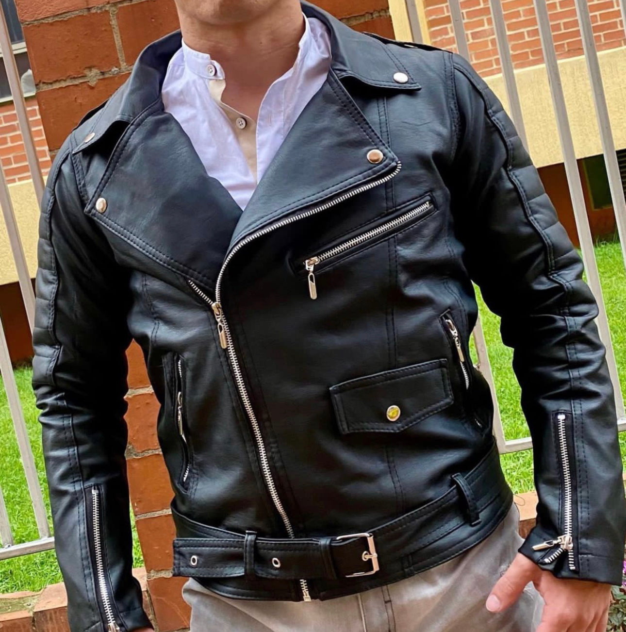 Chamara Cuero Textil Caballero – 🧥 Estilo y Comodidad para el Hombre Moderno